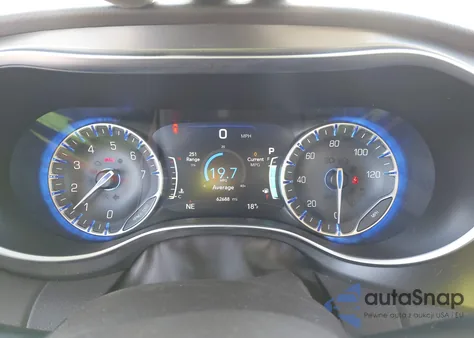 2017 Chrysler Pacifica Touring-L Plus из США, поврежденный, VIN 2C4RC1EG0HR752616